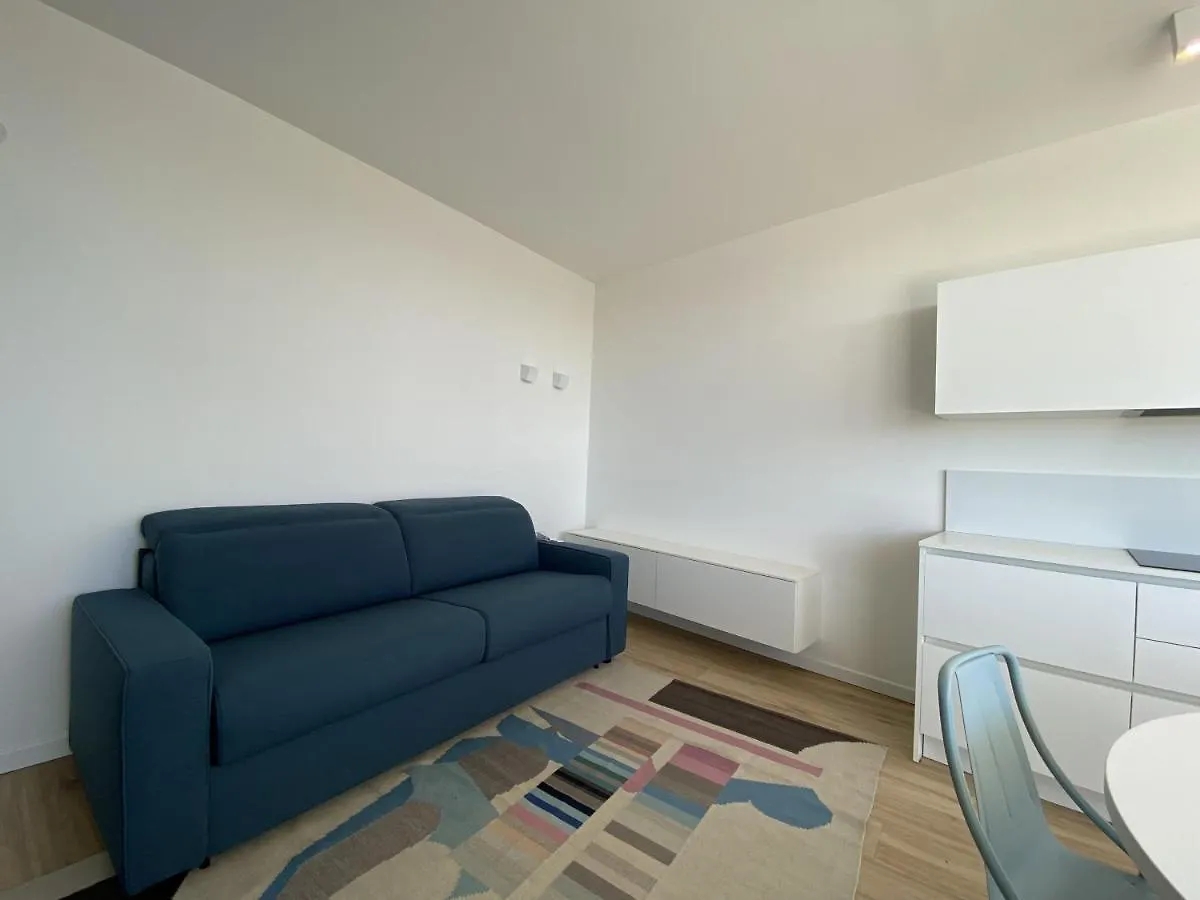 Podium Apartment Lido di Jesolo 0*,